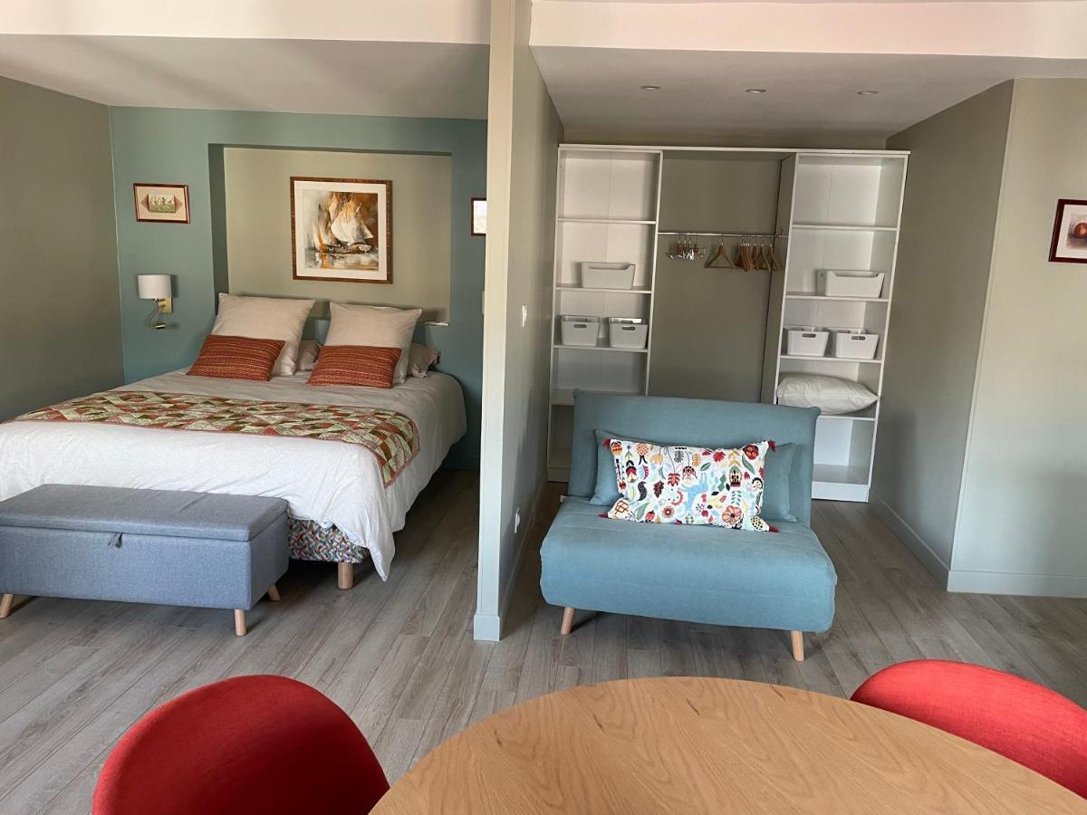 Au Coeur Du Vieux Toulon Au Calme Appartement Renove Climatise Confortable Etage Eleve Avec Ascenseur Proche Parking Et Toutes Commodites Eksteriør billede
