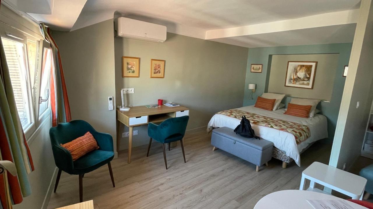 Au Coeur Du Vieux Toulon Au Calme Appartement Renove Climatise Confortable Etage Eleve Avec Ascenseur Proche Parking Et Toutes Commodites Eksteriør billede
