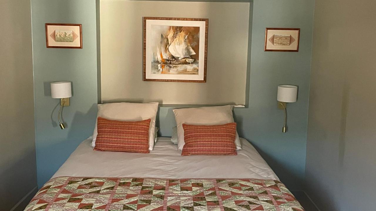 Au Coeur Du Vieux Toulon Au Calme Appartement Renove Climatise Confortable Etage Eleve Avec Ascenseur Proche Parking Et Toutes Commodites Eksteriør billede