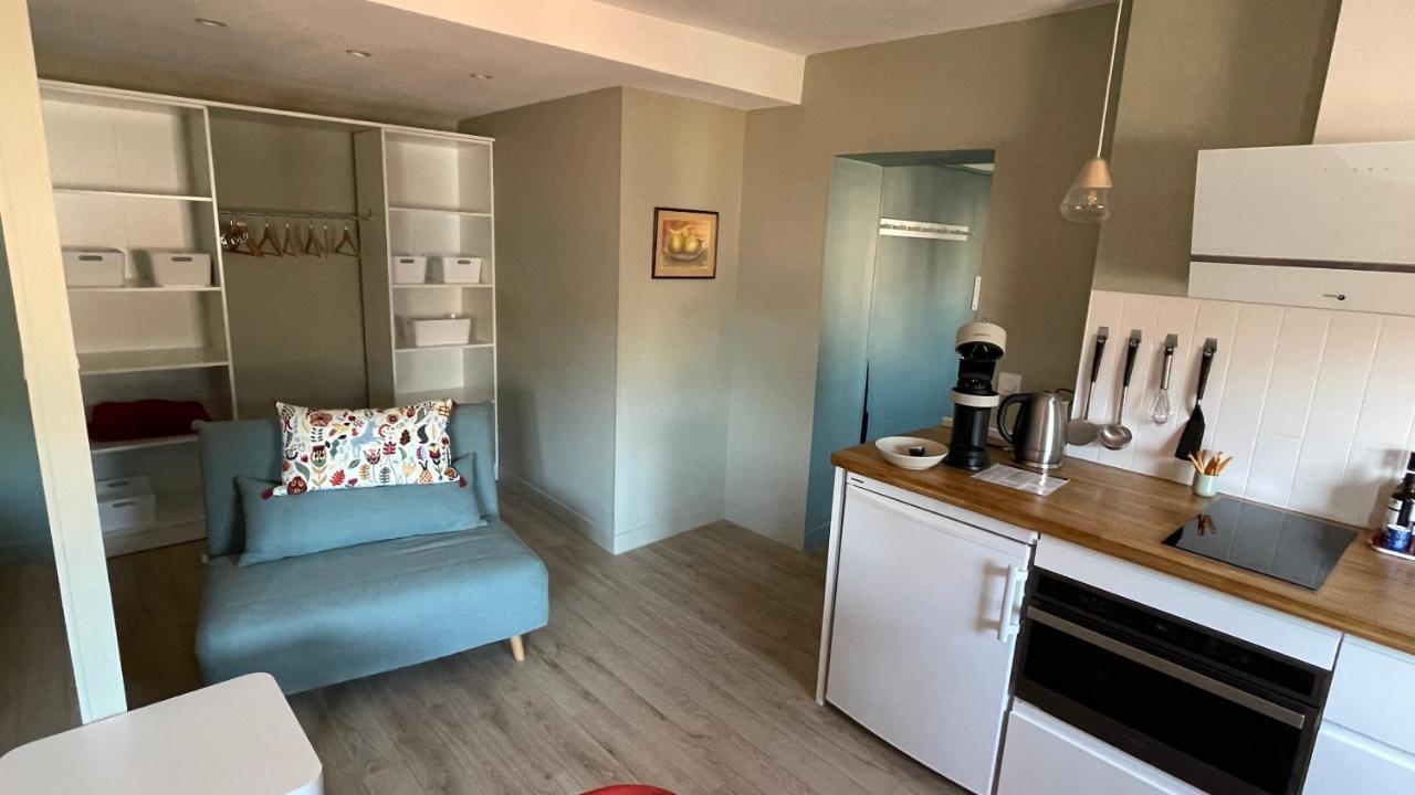Au Coeur Du Vieux Toulon Au Calme Appartement Renove Climatise Confortable Etage Eleve Avec Ascenseur Proche Parking Et Toutes Commodites Eksteriør billede