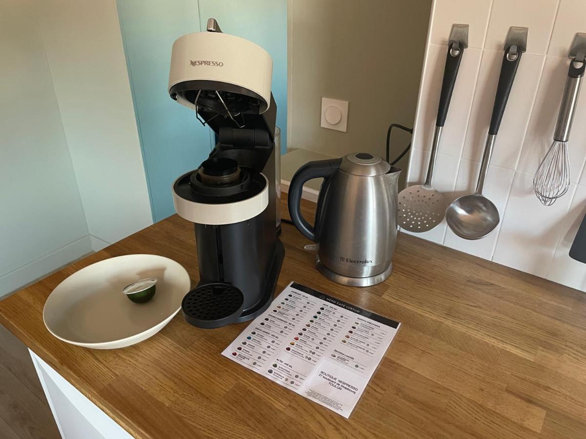 Au Coeur Du Vieux Toulon Au Calme Appartement Renove Climatise Confortable Etage Eleve Avec Ascenseur Proche Parking Et Toutes Commodites Eksteriør billede